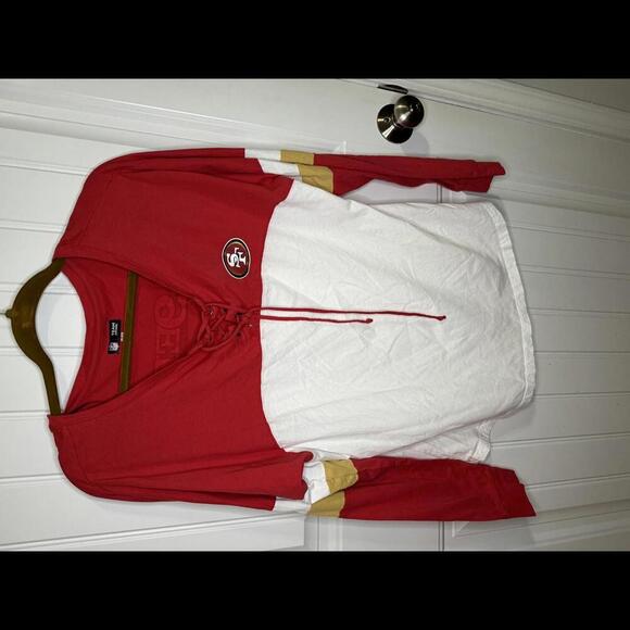 New Era Red/White San Francisco 49ers Athletic Varsity Lace-Up Long Sleeve - Picture 3 of 5